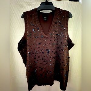 Sweater vest with sequins…